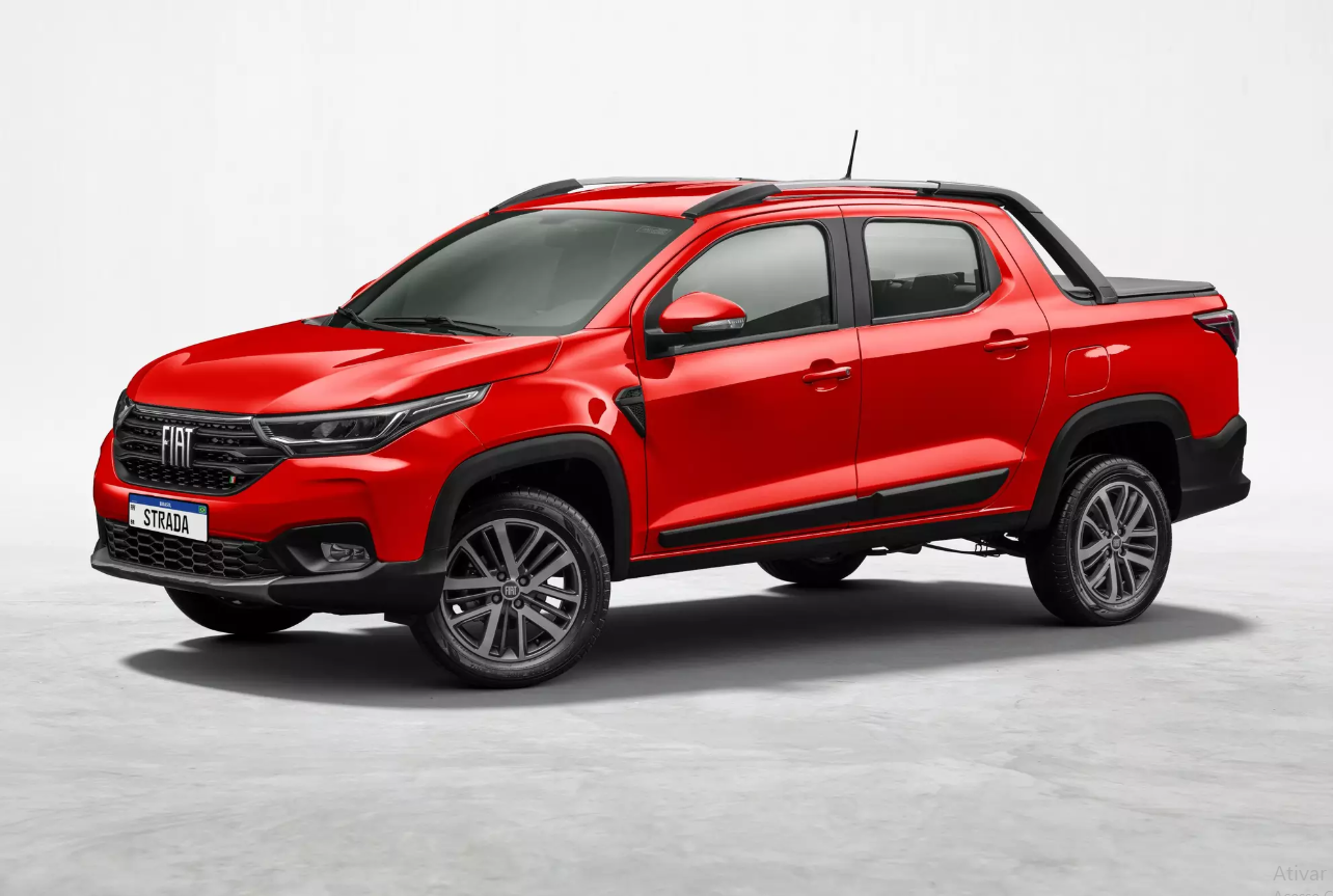 Fiat Strada Freedom 1.3 prata